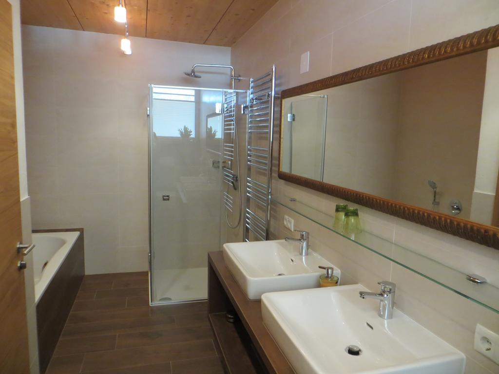 Apart Belmont Apartment *